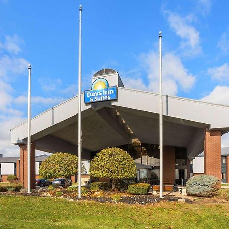 Days Inn & Suites By Wyndham Northwest Indianapolis Dış mekan fotoğraf