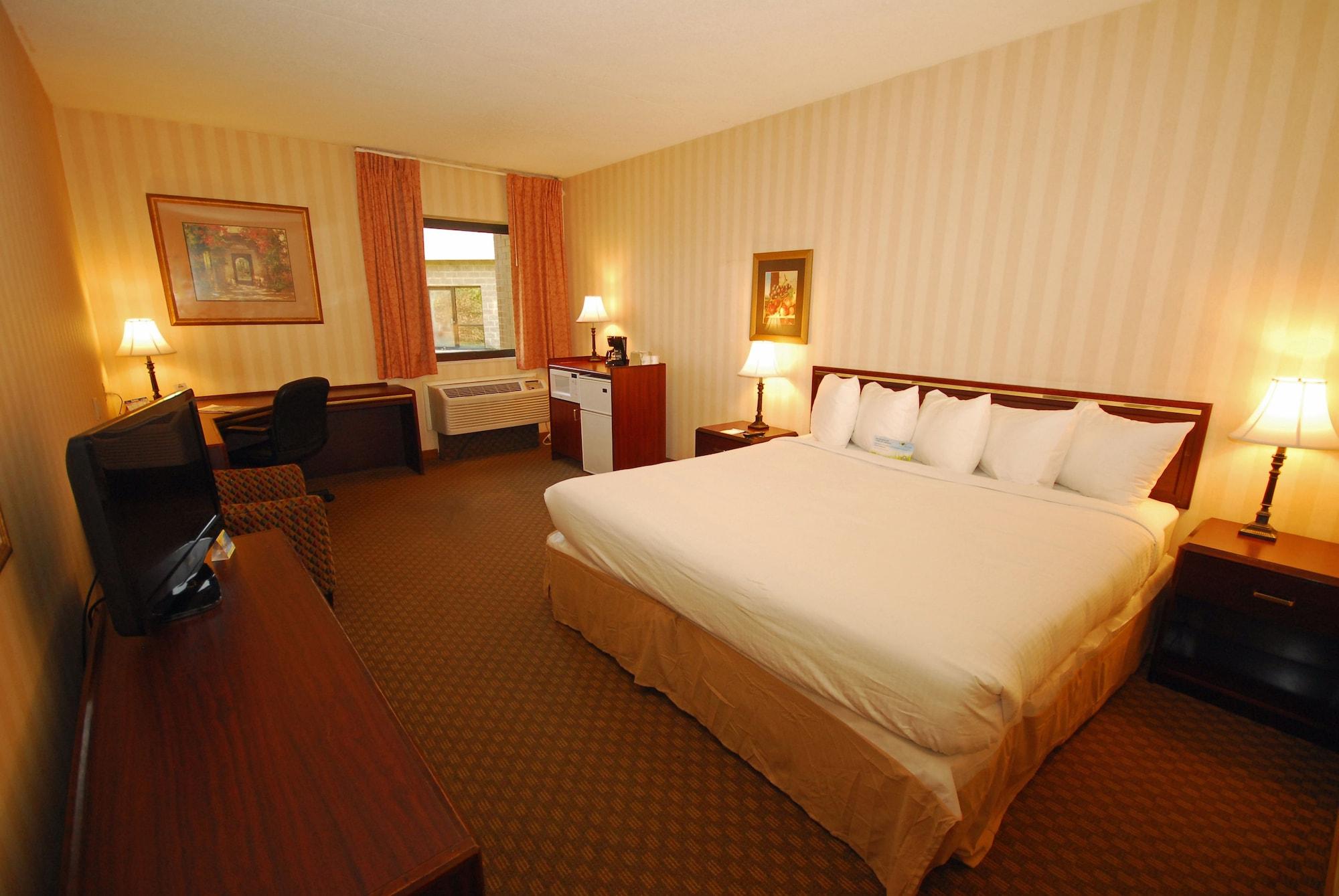 Days Inn & Suites By Wyndham Northwest Indianapolis Dış mekan fotoğraf