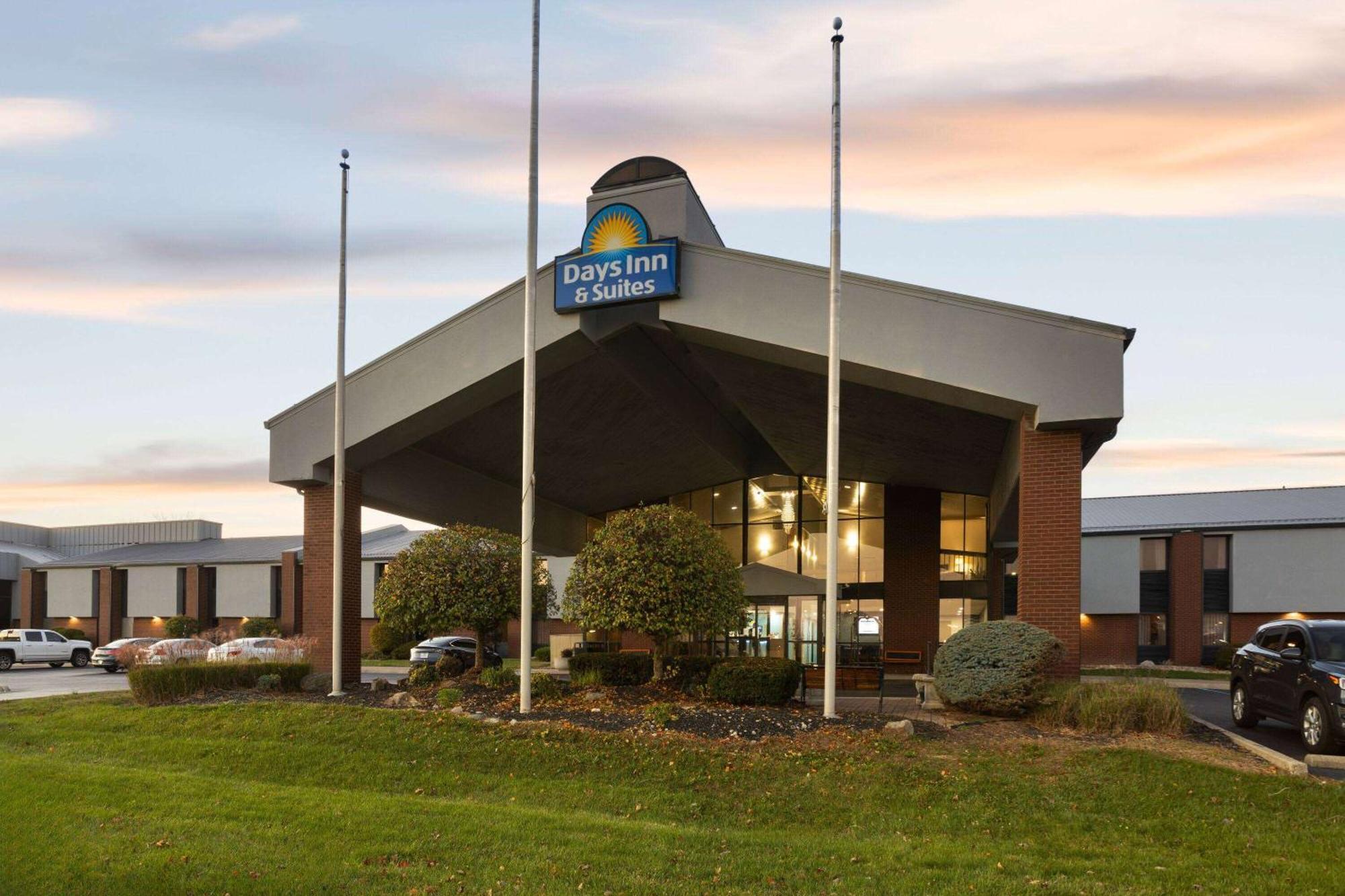Days Inn & Suites By Wyndham Northwest Indianapolis Dış mekan fotoğraf